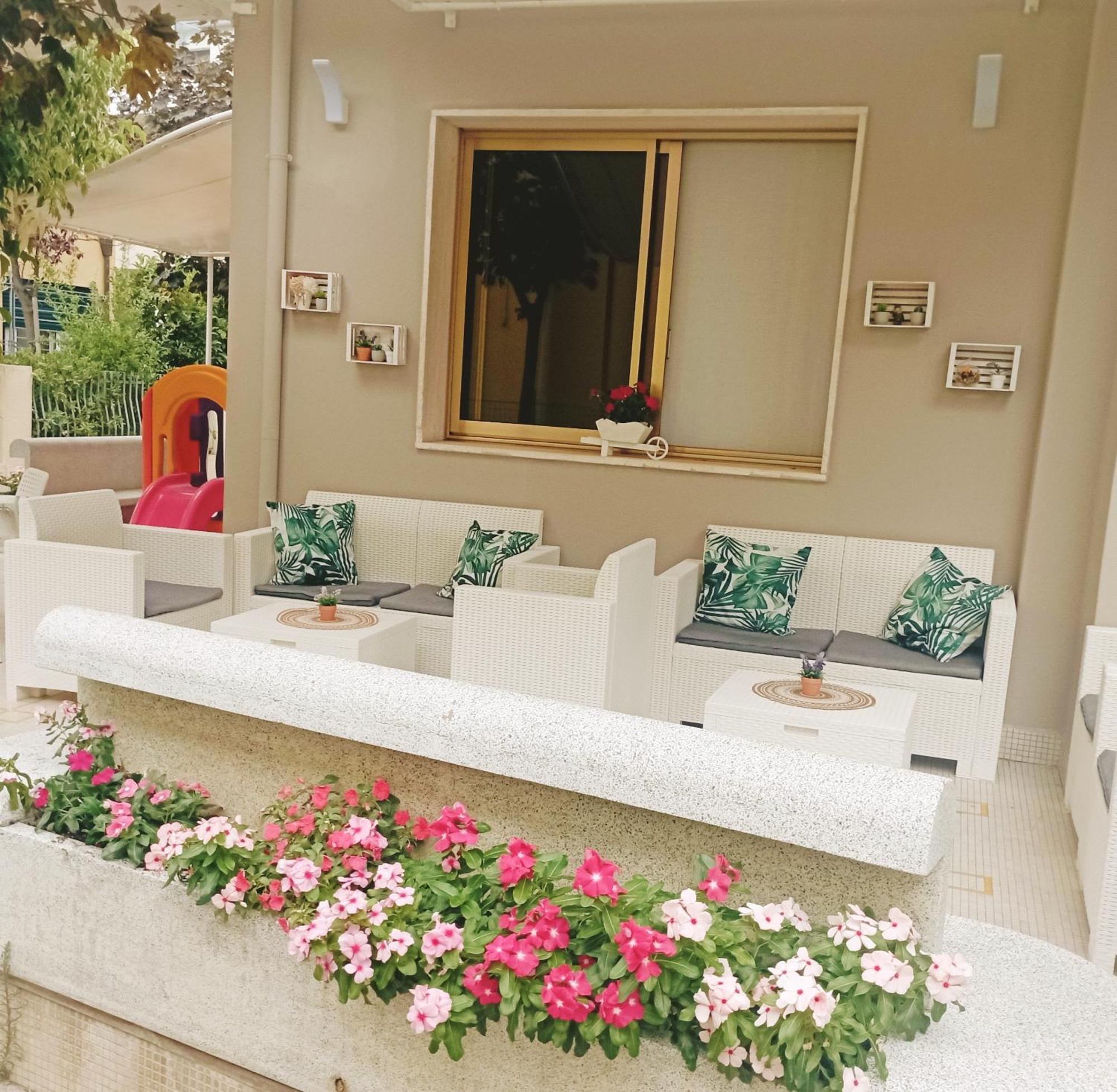Hotel Raul Riccione Exterior foto